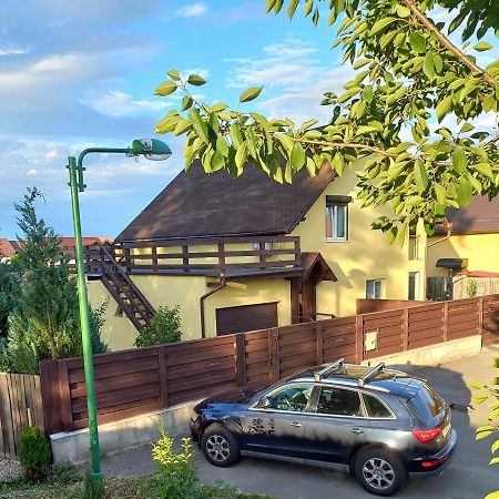 Casa Merilor I & II Braşov Buitenkant foto