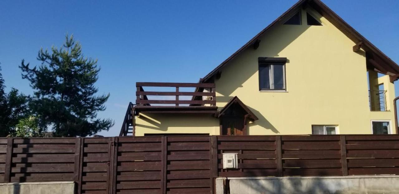 Casa Merilor I & II Braşov Buitenkant foto